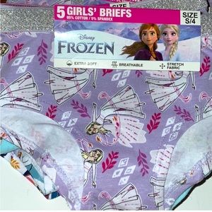 2 of 5pack of girls underwear